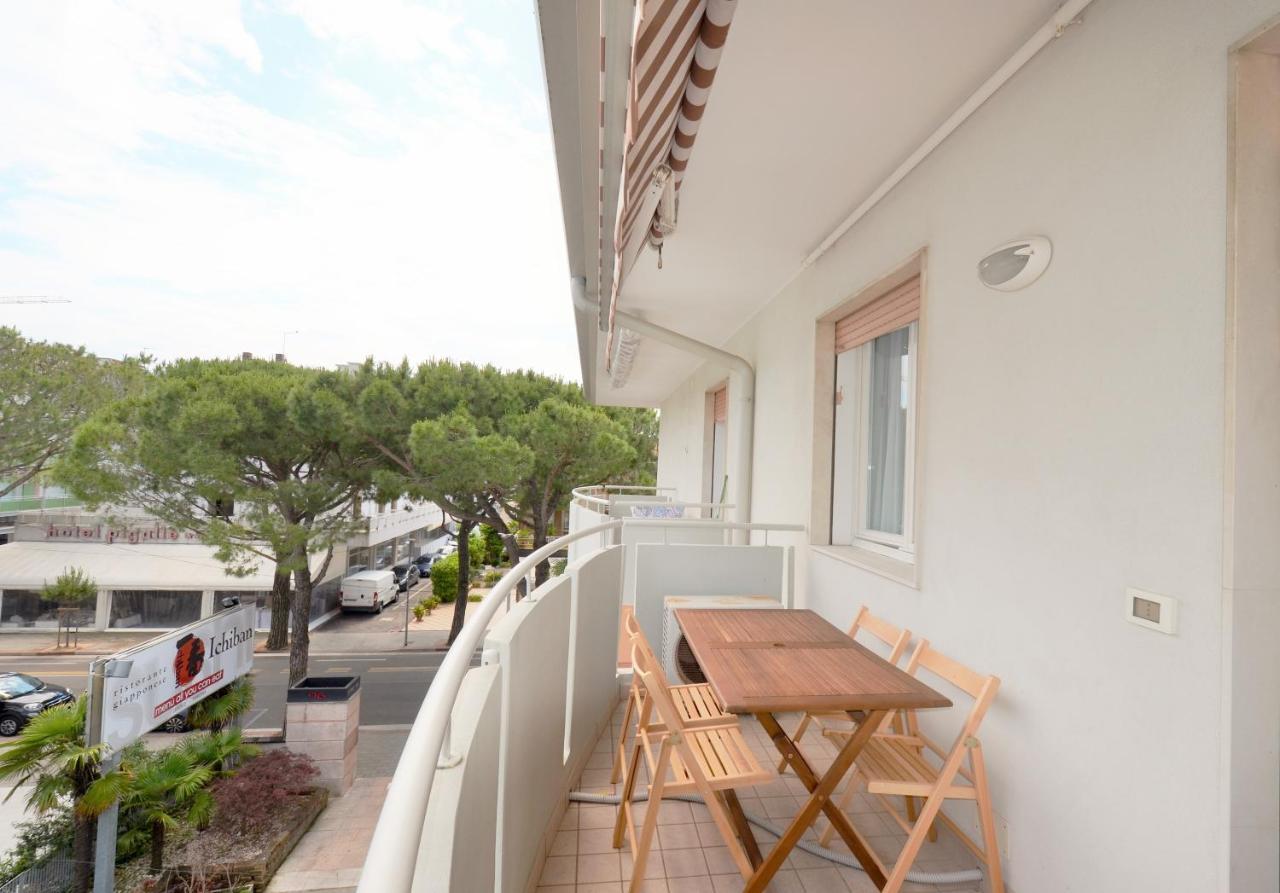 Ferienwohnung Magica Immobiliare - Doge 22 Lido di Jesolo Exterior foto